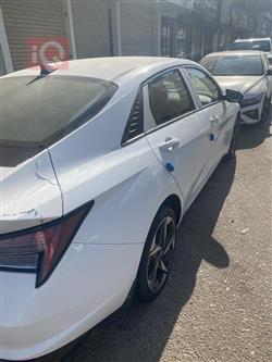 هیوندای ئەلەنترا